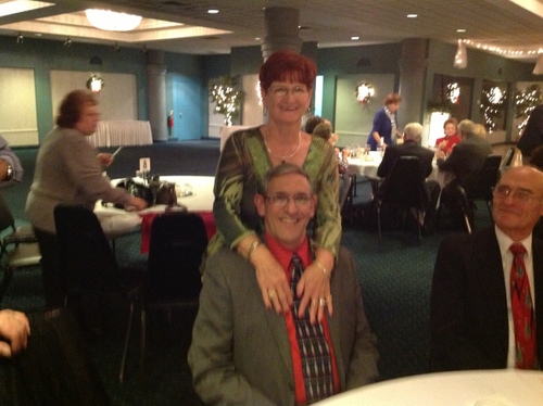 ./Gallery/XmasAdult12-15-12/2012 DIAC XMAS 026.jpg